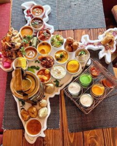 Famous Dishes: भारत के इन राज्यों में सबसे फेमस हैं ये व्यंजन, आप भी एक बार जरूर करें ट्राई