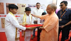 योगी सरकार देगी दो लाख युवाओं को रोजगार, फायर सेफ्टी ऑफिसर बनेंगे युवा
