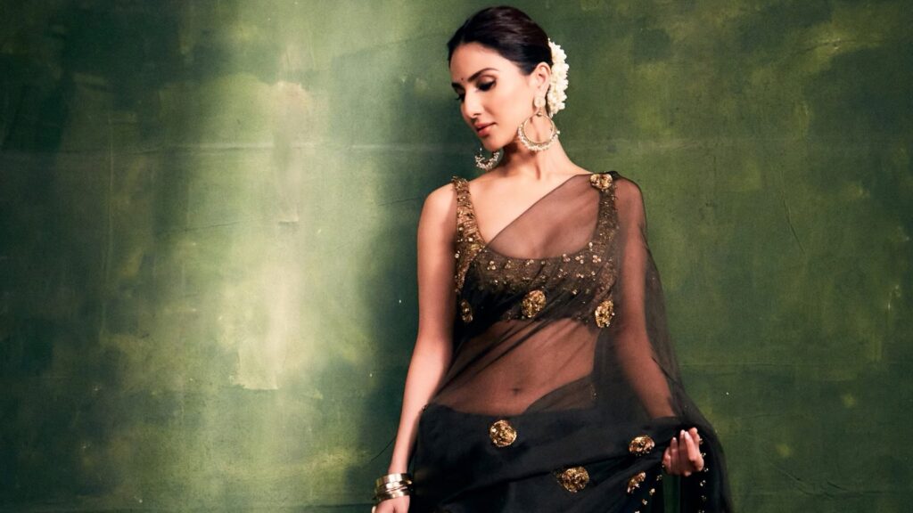 1397360 vaani kapoor