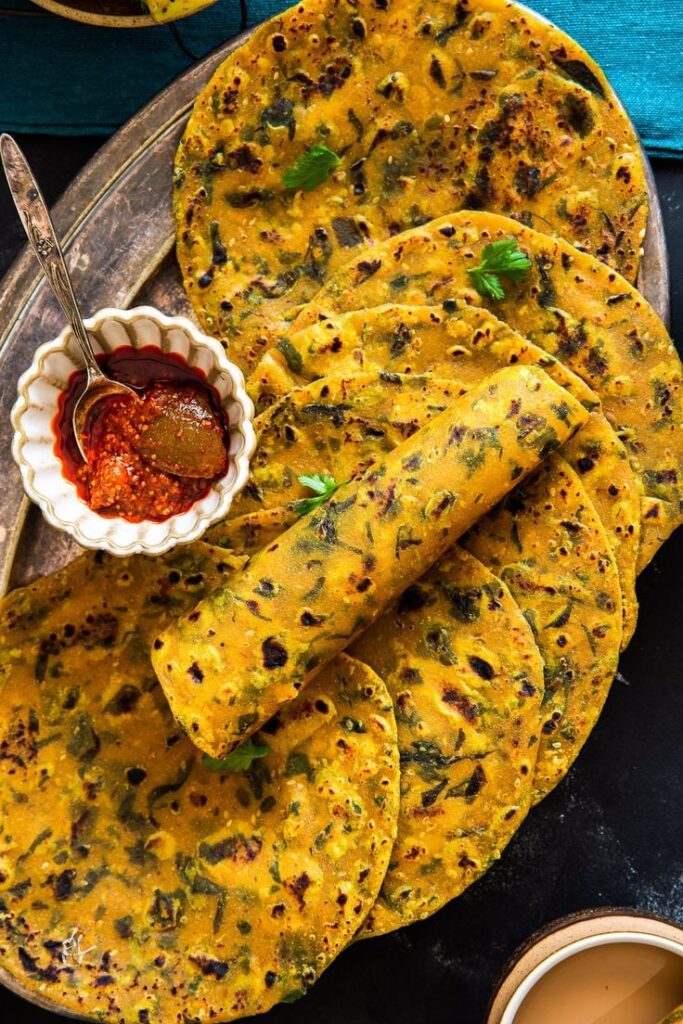 1397478 Authentic Gujarati Methi Thepla