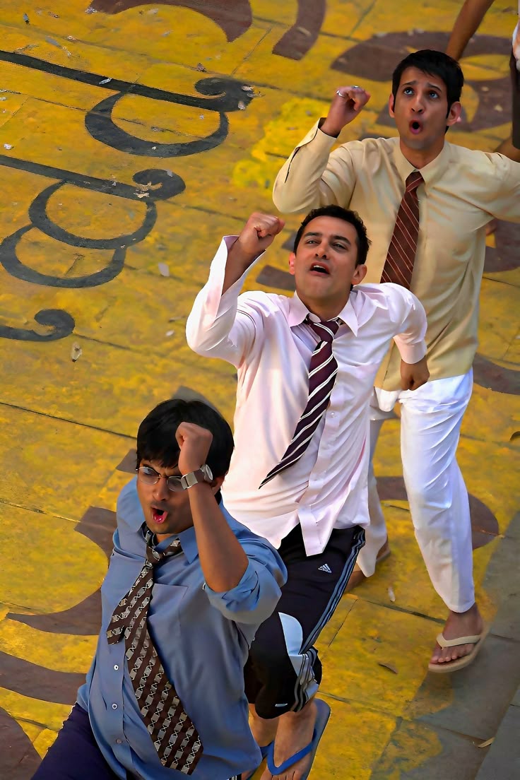 Comedy Movies: दमदार मनोरंजन के लिए ओटीटी पर देखें ये कुछ बेहतरीन फिल्में