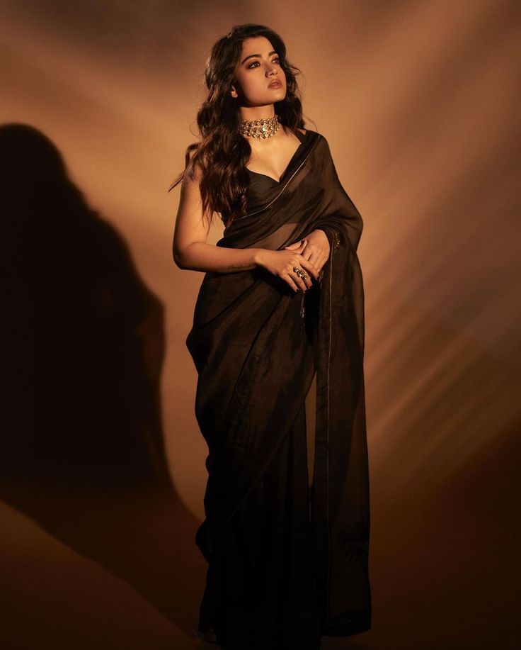 1397843 bollywood actress black saree