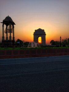 Best Sunsets in Delhi: दिल्ली में सूर्यास्त देखने के लिए 7 बेहतरीन स्पॉट्स