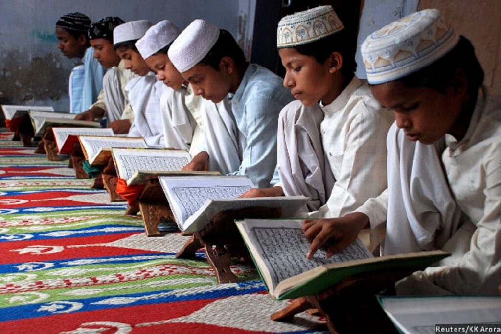 1398224 madrasa1