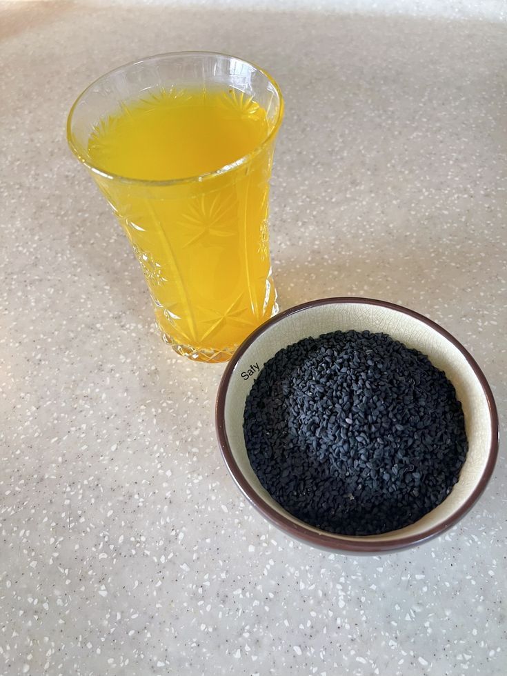 1398565 Kalonji water