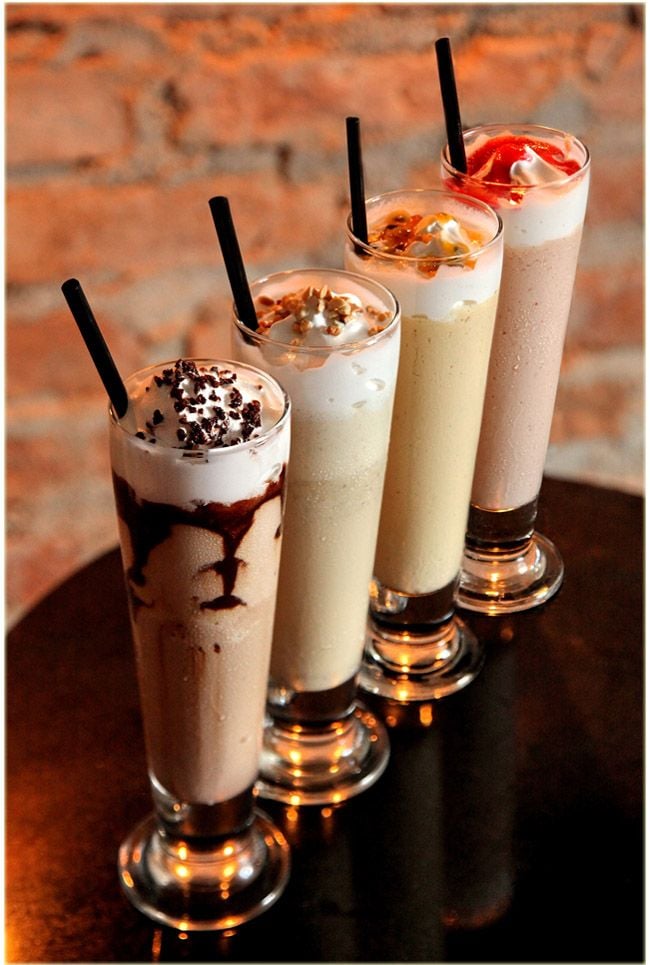 1398570 Shake