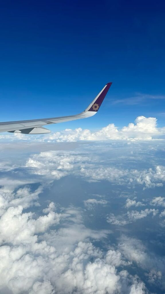 1398721 Airplane and clouds