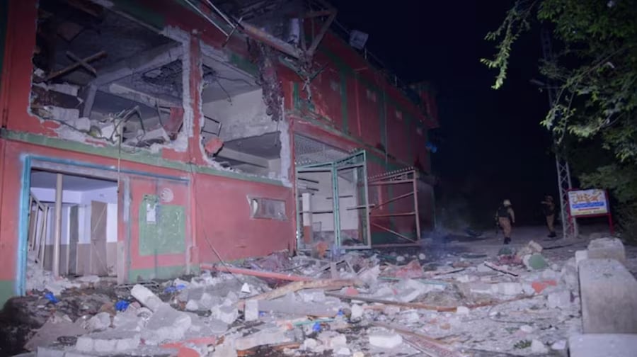 1399830 681aa09f7564b air strike in pakistan 065154325