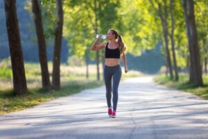 Benefits of Morning Walk: सुबह सिर्फ 15 मिनट टहलने से दूर होंगी कई बीमारियां