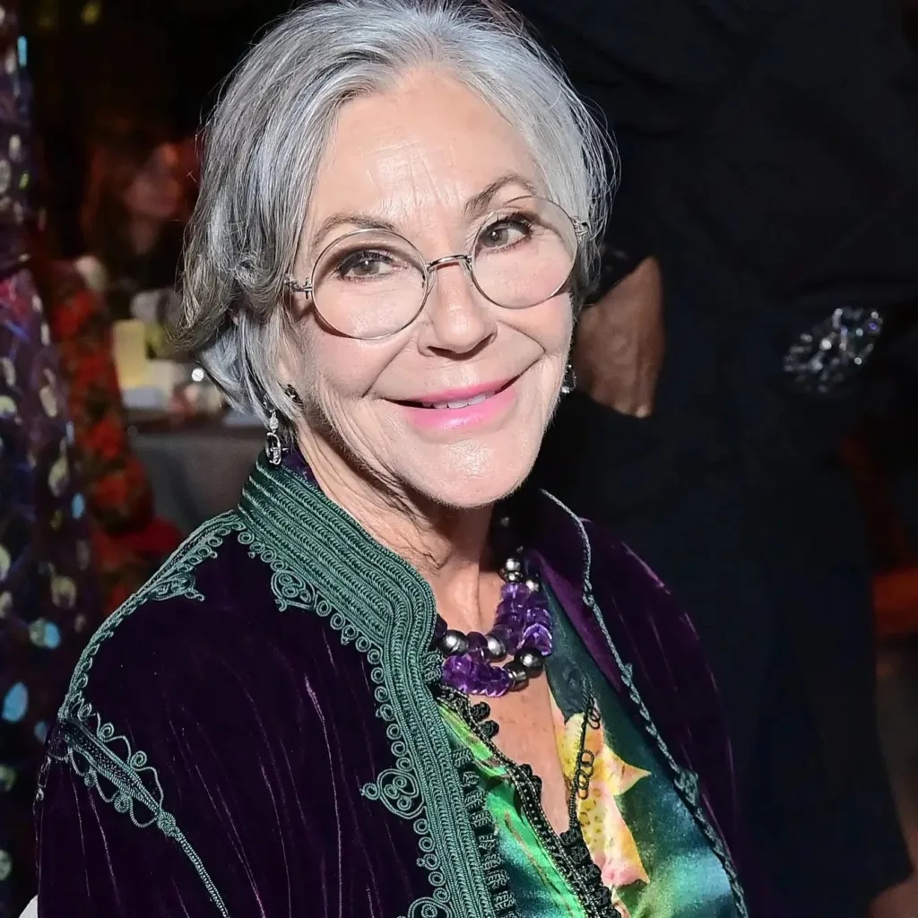 1399948 1724685654 AliceWalton