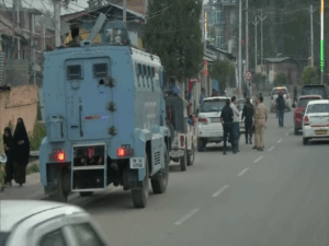 Pahalgam Terror Attack: मृतकों में विदेशी पर्यटक और नौसेना अधिकारी शामिल