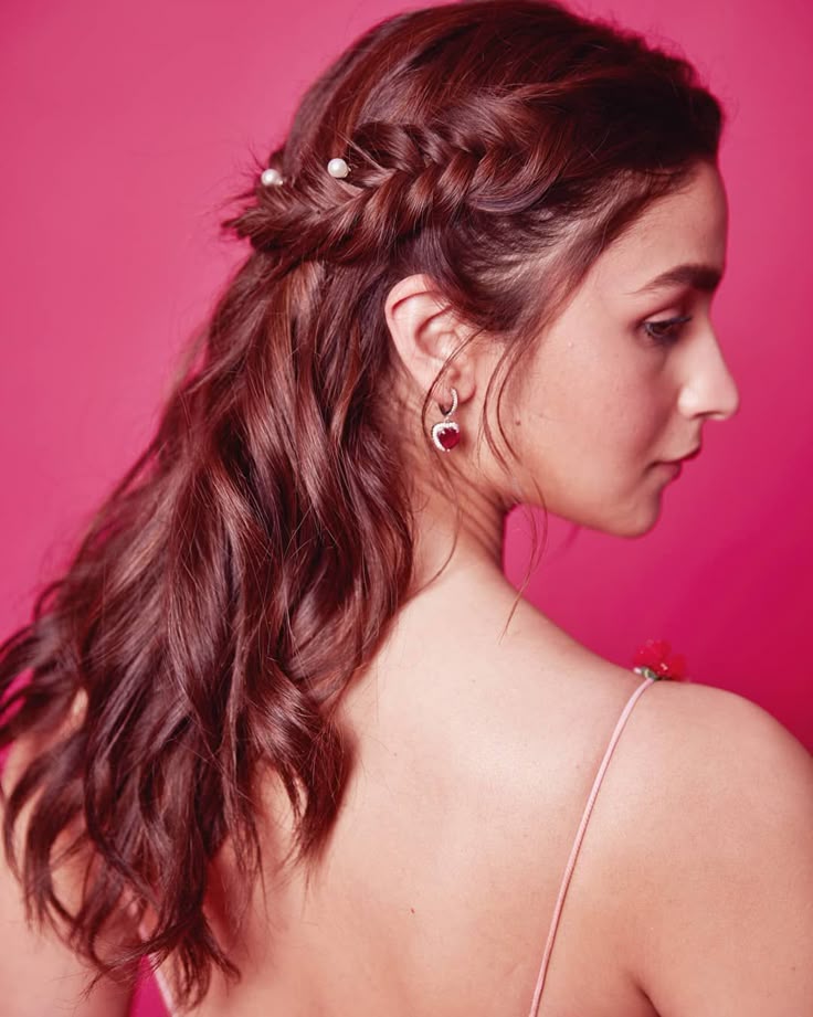 1400689 Trendy Hairstyles 1