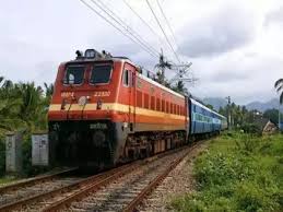 Pahalgam Terror Attack के बाद यात्रियों की मदद के लिए रेलवे ने चलाई विशेष ट्रेन