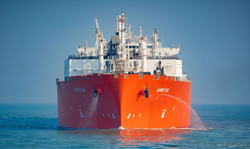 1401339 Excelerates FSRU damaged during cyclone in Bangladesh