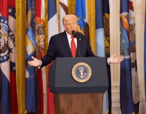 America: राष्ट्रपति Trump ने शिक्षा विभाग पर लगाया ताला, जारी किया कार्यकारी आदेश