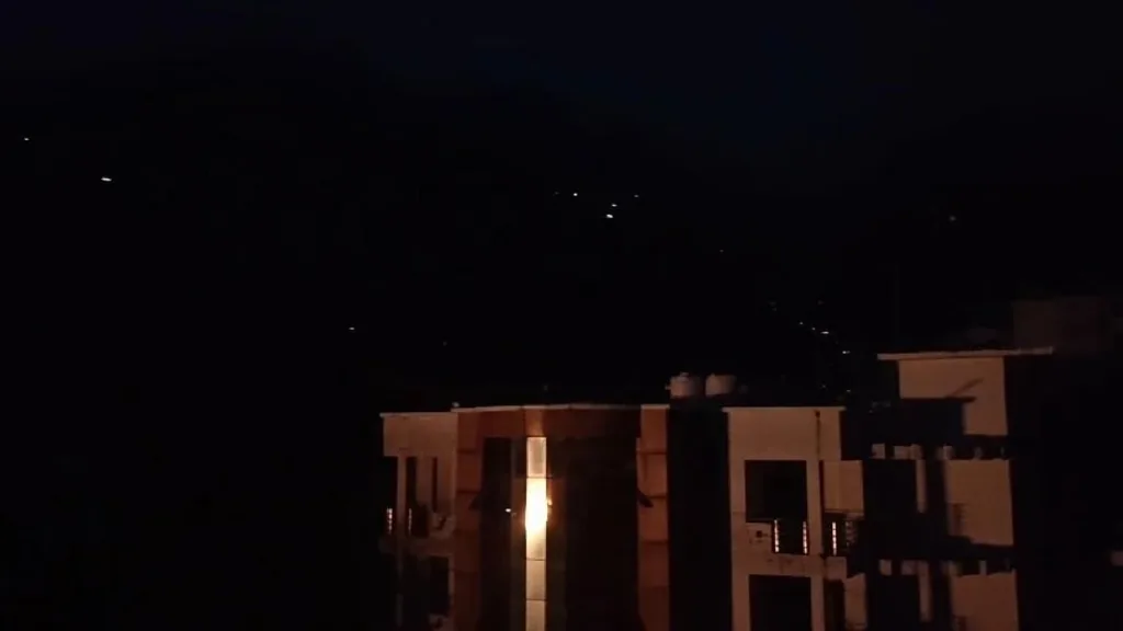 1401716 navjivanindia2025 05 08bago12tbJammu Blackout