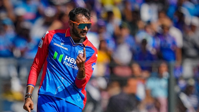 1401762 axar patel 140432689