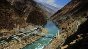 सिंधु जल संधि पर रोक से पाकिस्तान में जल संकट गहराएगा, जानिए क्या पड़ेगा असर