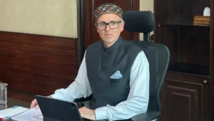 जम्मू में ड्रोन हमले, CM उमर अब्दुल्ला की लोगों से घरों में रहने की अपील
