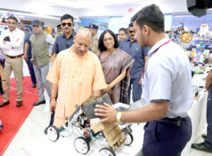 शिक्षा का उद्देश्य केवल अंक नहीं, जीवन निर्माण भी है: CM योगी आदित्यनाथ