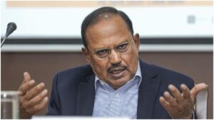 NSA अजीत डोभाल ने चीन के विदेश मंत्री वांग यी से की बात, आतंकवाद पर कड़ा रुख
