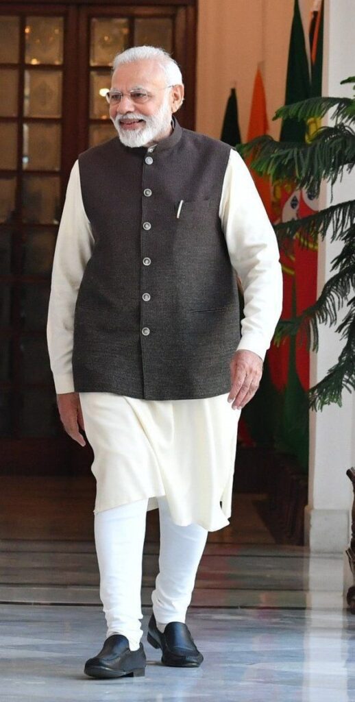 1403172 Sir Narendra Modi 1