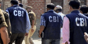 CBI Raid: बिहार में कई जगहों पर ताबड़तोड़ छापेमारी, रेलवे अधिकारी समेत कई लोग गिरफ्तार