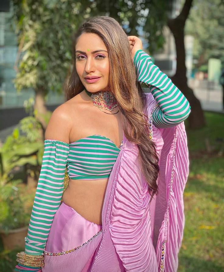 1403538 Surbhi Chandna 8