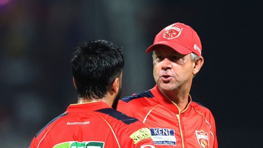1403810 Ricky Ponting j8