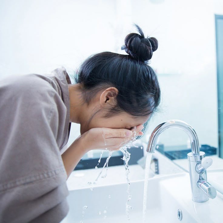 1403964 Face Wash