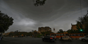 बिहार में मौसम के बदले तेवर, IMD ने लोगों से की खास अपील