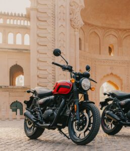 Royal Enfield ने लॉन्च किया Hunter 350CC का नया अवतार, जानें कीमत और फीचर