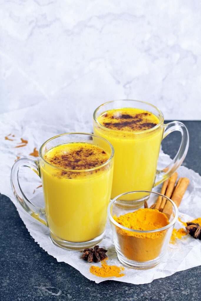 1404966 Turmeric milk