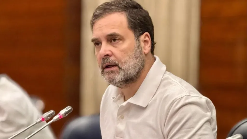 1405188 rahul gandhi 12