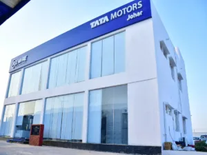 वर्ष 2025 की चौथी तिमाही में Tata Motors का लाभ घटा, जानें शेयर लाभांश