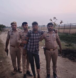 Ghaziabad : पुलिस मुठभेड़ में घायल हुआ वांछित बदमाश बिलाल, संगीन मामलों में था फरार