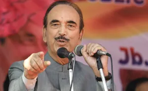 सबसे बेकार आर्मी चीफ है Asim Munir, पाकिस्तान पर बुरा भड़के Ghulam Nabi Azad