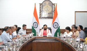पानी के मुद्दे पर राजनीति न करें, हरियाणा CM का पंजाब को संदेश