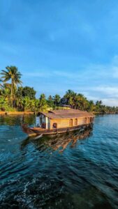 साउथ इंडिया की 6 Must Visit Destinations, अप्रैल में फैमिली के साथ बनाएं प्लान
