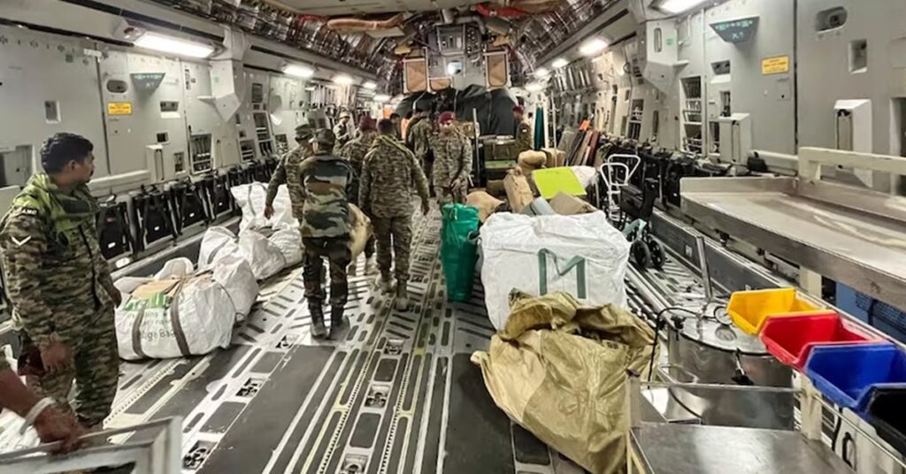 1407299 India sent help to Myanmar through Operation Brahma
