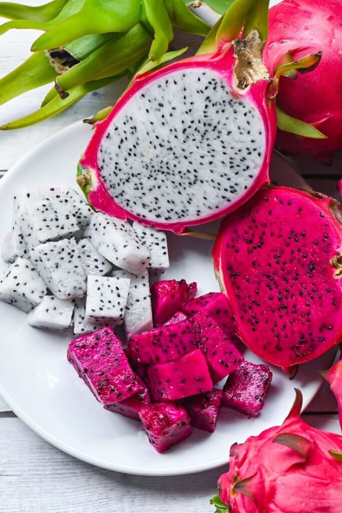1407651 The Ultimate Guide to Storing Cutting Serving Keeping Dragon Fruit Fresh
