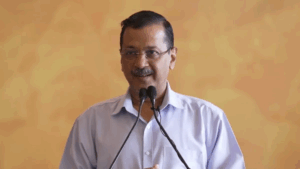 ‘पंजाब छोड़कर चले जाओ वरना..’, Kejriwal ने किसे दी धमकी, AAP कार्यकर्ताओं को दिलाई शपथ