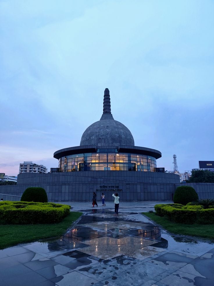 1408999 view of patna
