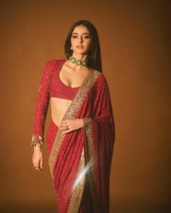 Ananya Panday Saree Look: करवाचौथ पर दिखना चाहती हैं अनन्या पांडे की तरह सिंपल और एलिगेंट, इन लुक्स से लें इंस्पिरेशन