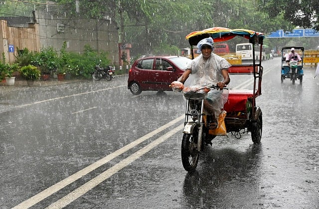 1409513 20238image0957349663739delhirain