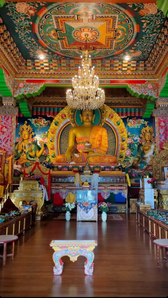 1409583 Holy Places of Buddhism