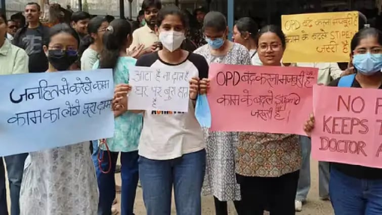 1409619 PMCH Junior Doctor Protest