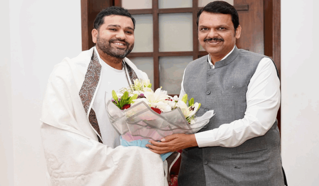 1442380 Rohit Sharma Met CM Fadnavis