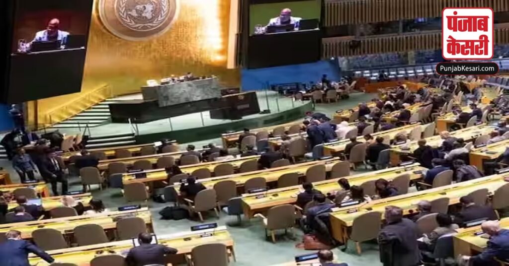 1442829 PAKISTAN 6
