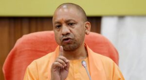 पाकिस्तान समाप्त होने की कगार पर, आतंकवाद ही बनेगा उसके अंत का कारण : CM Yogi